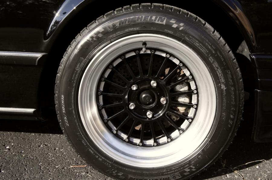 Колеса BMW M6 (E24) 1988 года  (NA) (фото 38 из 158)